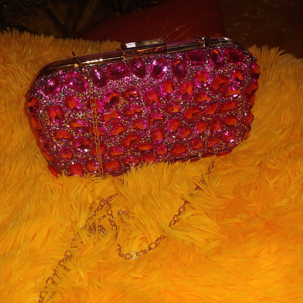 Purse pink crystals